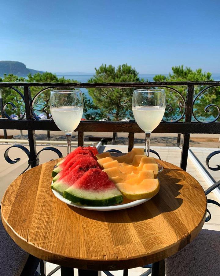 Guesthouse 1932 Himare Exterior photo